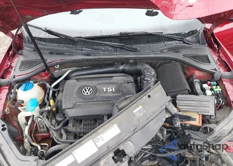 2017 Volkswagen Passat 1.8T R-Line z USA, uszkodzony, nr VIN 1VWDT7A30HC007788